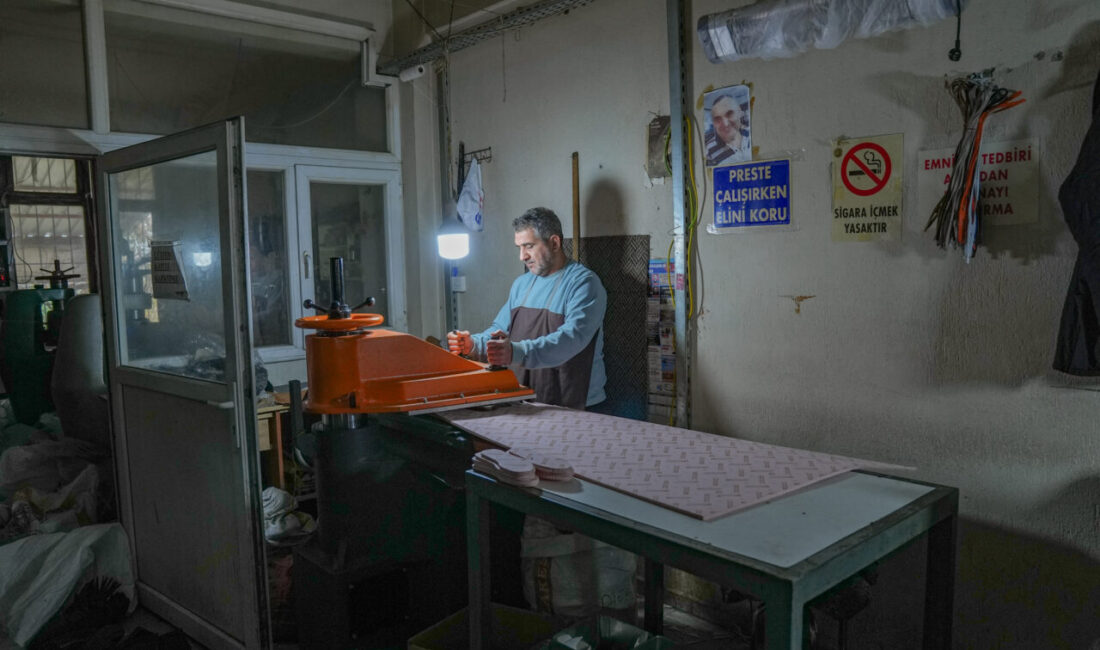 - İzmir kent merkezine 113 kilometre uzaklıktaki Ödemiş ilçesinde büyük