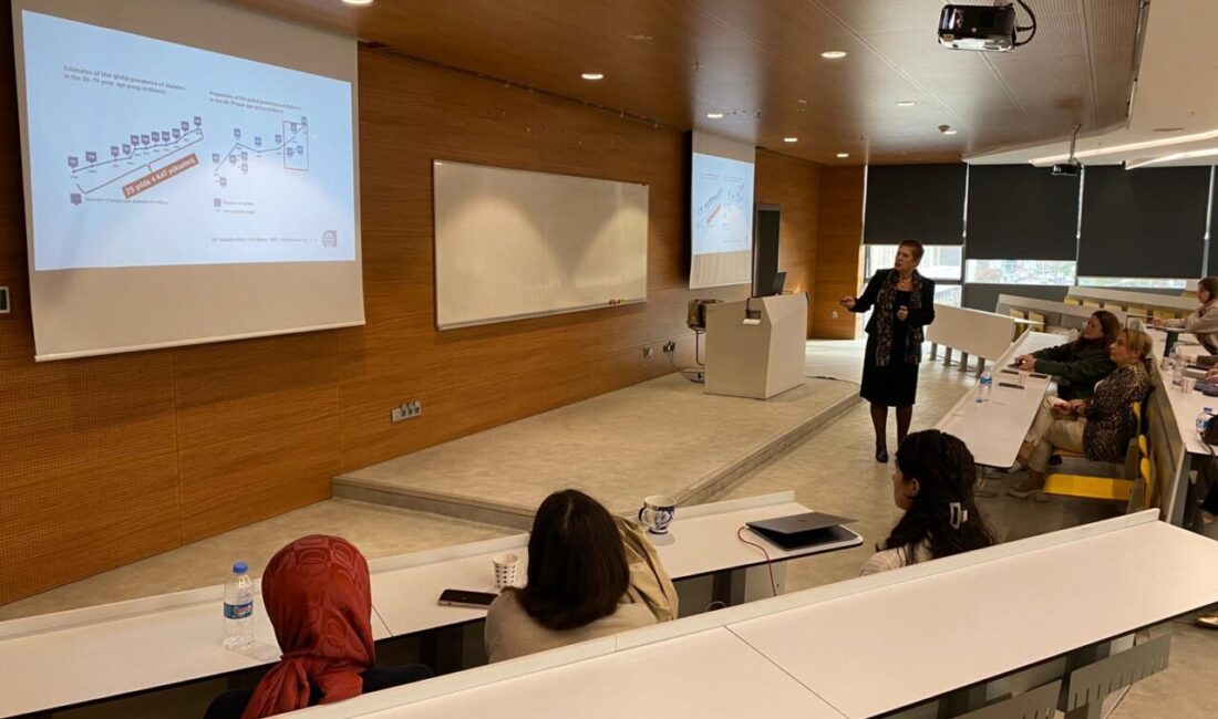 - İstanbul Atlas Üniversitesi Sağlık Bilimleri Fakültesi Beslenme ve Diyetetik