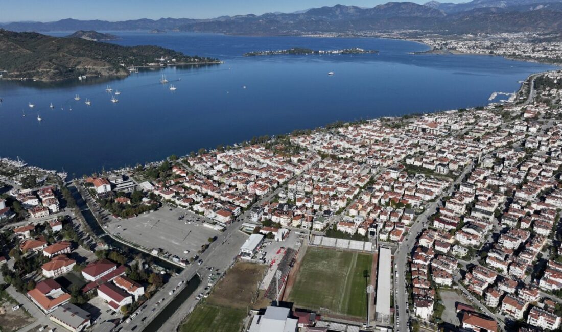 - Ziraat Türkiye Kupası'ndaki Fethiyespor-Galatasaray maçı için Fethiye İlçe Stadı'na