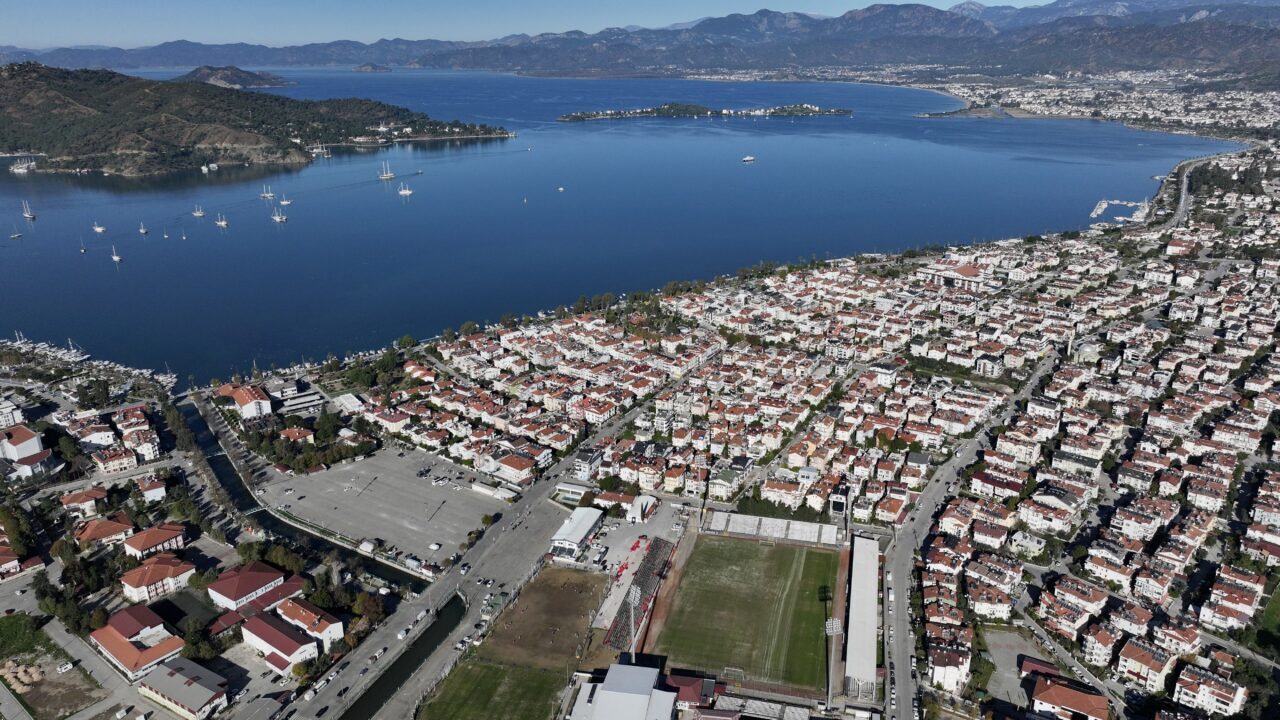 - Ziraat Türkiye Kupası'ndaki Fethiyespor-Galatasaray maçı için Fethiye İlçe Stadı'na