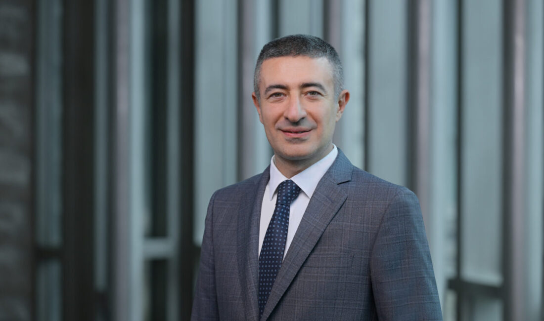 - Garanti BBVA Genel Müdürü Mahmut Akten:
- "Düşük karbonlu ekonomiye
