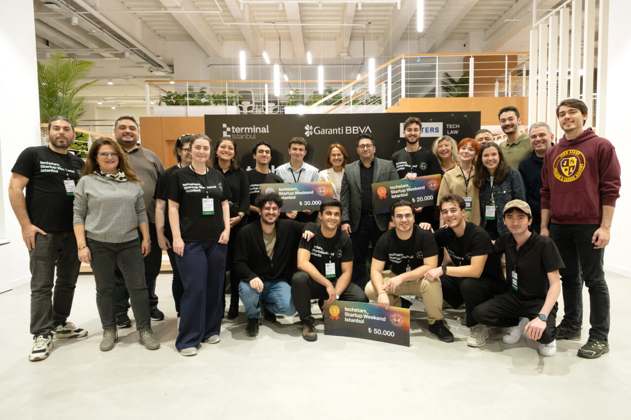 - Garanti BBVA Genel Müdür Yardımcısı Sibel Kaya:
- "Techstars İstanbul