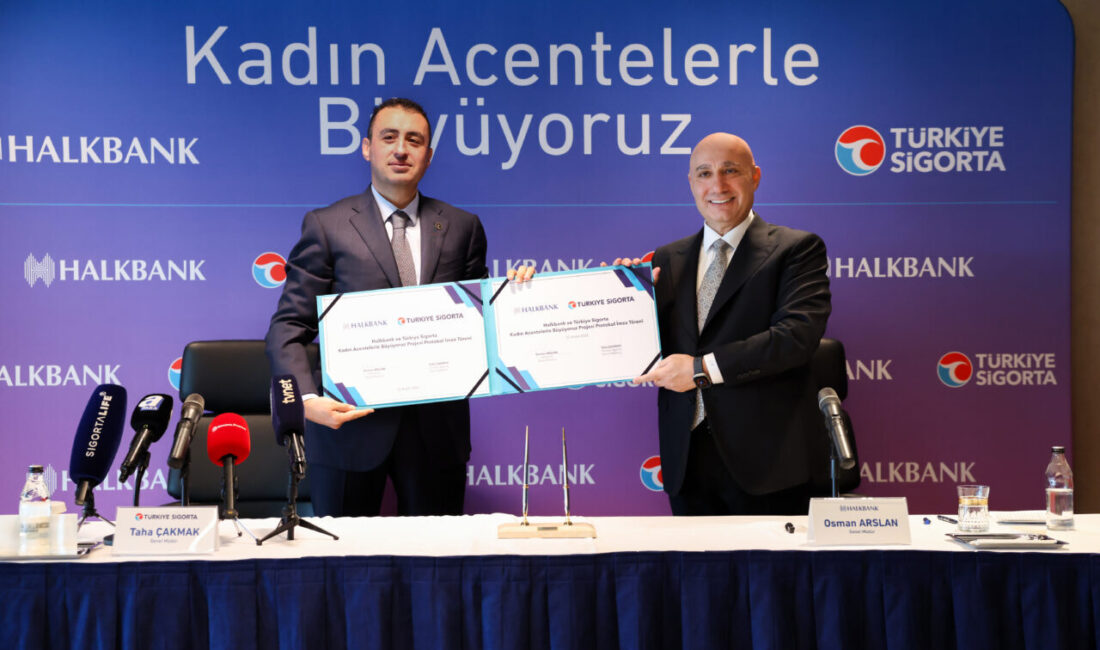 - Halkbank Genel Müdürü Osman Arslan:
- "Bankamız, kadın acentelerin ihtiyaç