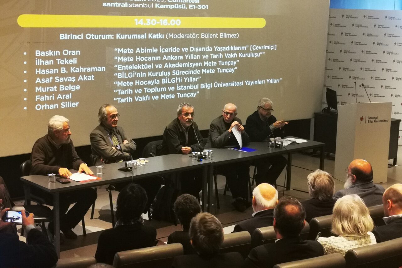 - İstanbul Bilgi Üniversitesi Rektörü Prof. Dr. Ege Yazgan:
- "(Prof.
