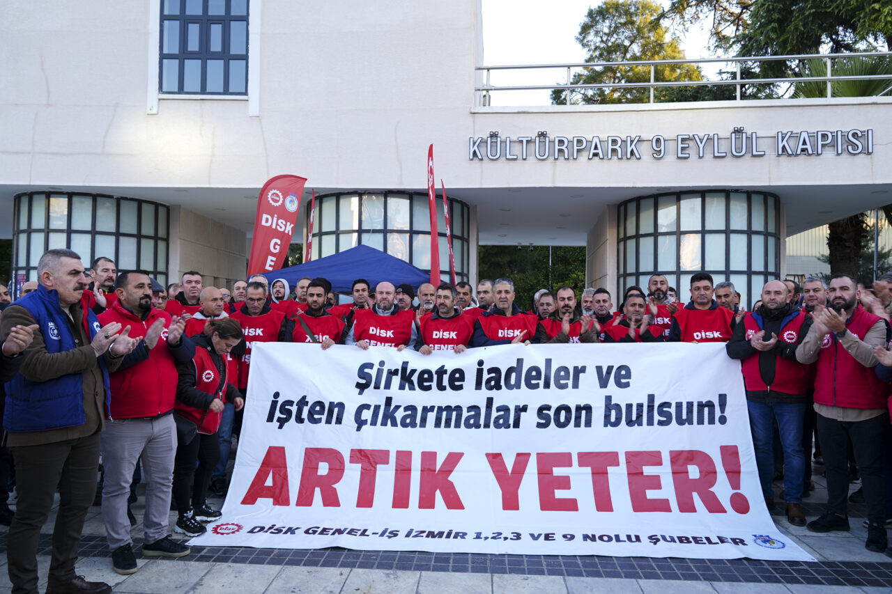 İZMİR (AA) – İzmir'de Büyükşehir Belediyesi iştiraki şirketleri İZELMAN, İZNERJİ,