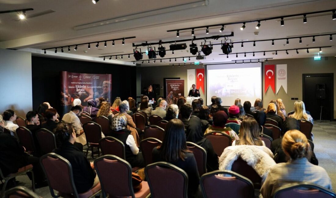 İZMİR (AA) – İzmir'de Milli Eğitim Bakanlığı Hayat Boyu Öğrenme