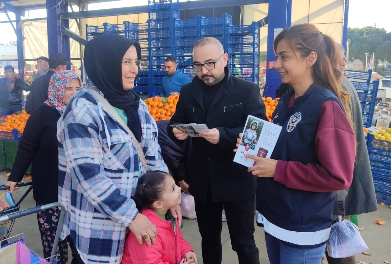 İZMİR (AA) – İzmir'in Kiraz ilçesinde, Kadın Destek Uygulaması (KADES)