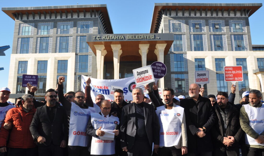 - Hizmet-İş Sendikası Genel Başkan Vekili Halil Özdemir:
- "Üyelerimiz adeta