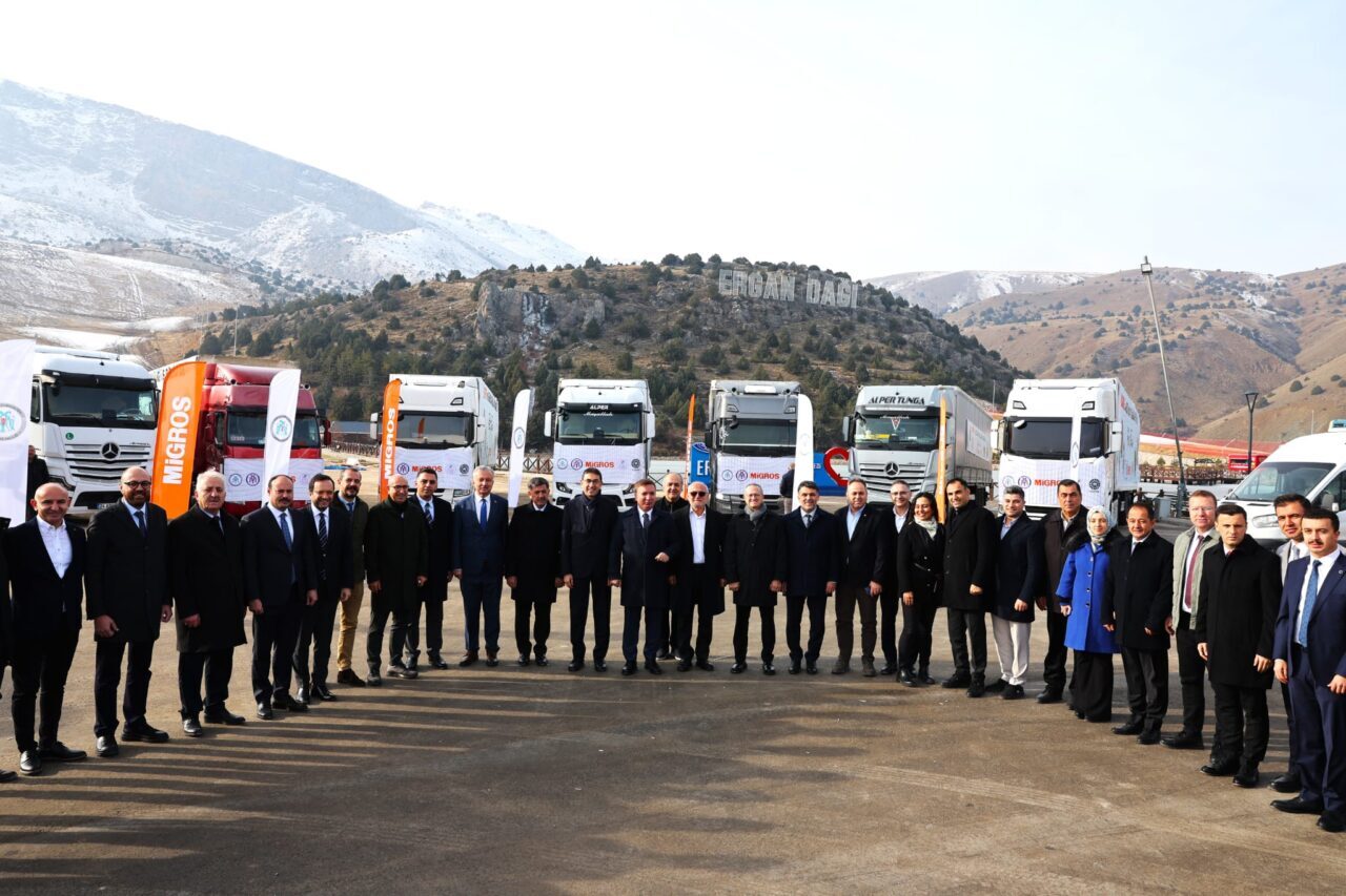 - Migros Grubu İcra Başkanı Özgür Tort:
- "Çalışma kapsamında Erzincan'da