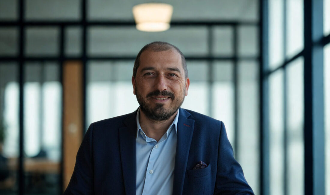 - Morpara Genel Müdürü Hakan Özat:
- "Amacımız, kullanıcılarımız para transferi