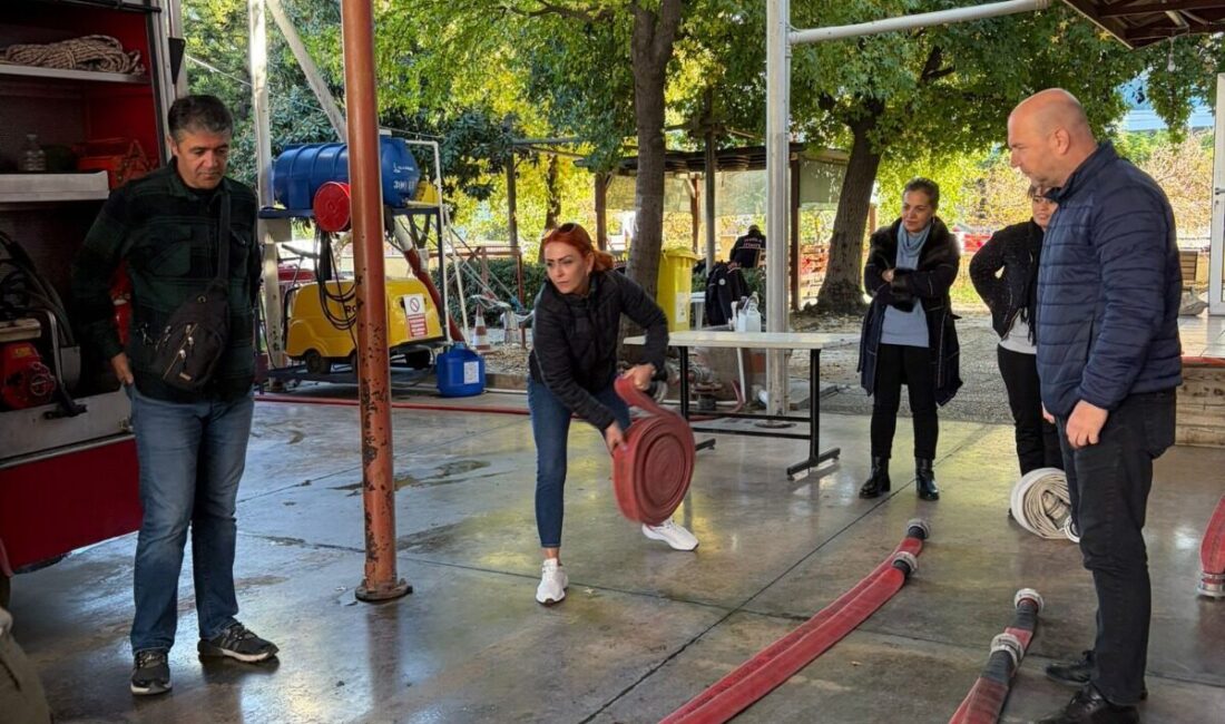 MUĞLA (AA) – Muğla'da, Büyükşehir Belediyesi tarafından kentin doğal afetlere