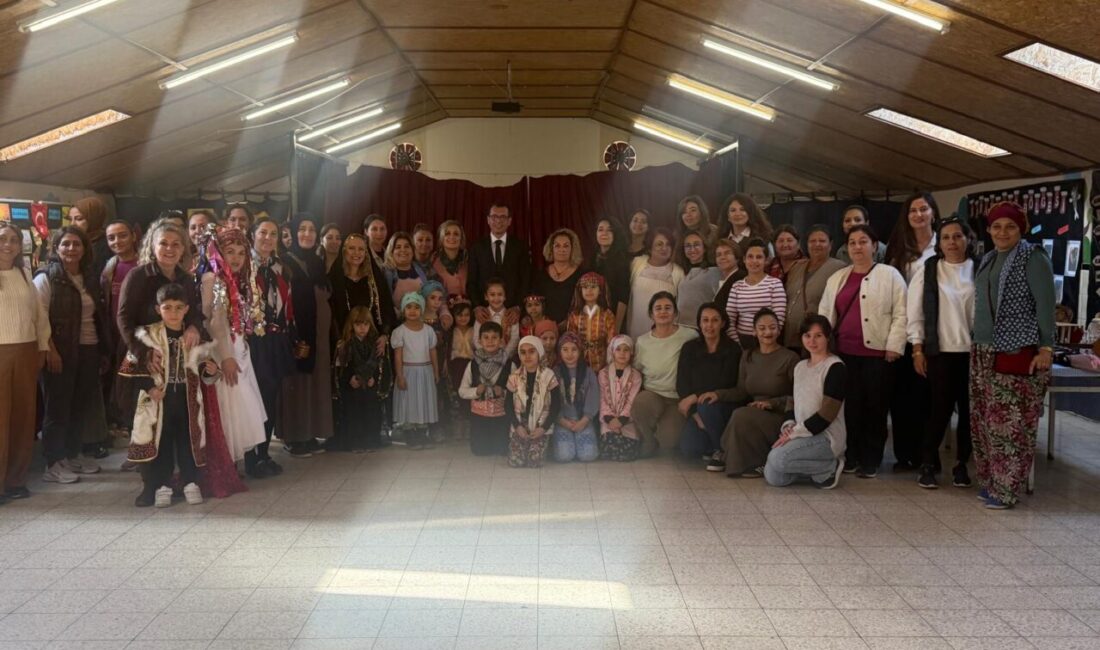 MUĞLA (AA) – Muğla'nın Datça ilçesinde, "Yerli Malı Haftası" kapsamında