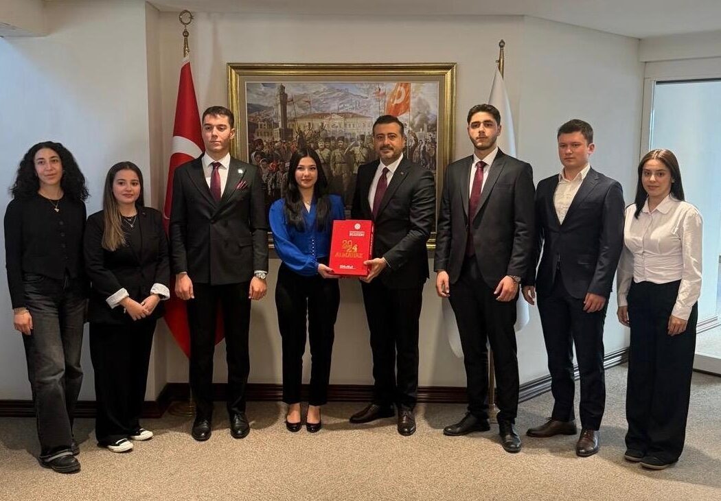 İZMİR (AA) – Cumhurbaşkanlığı İletişim Başkanlığı İzmir Bölge Müdürlüğü ev