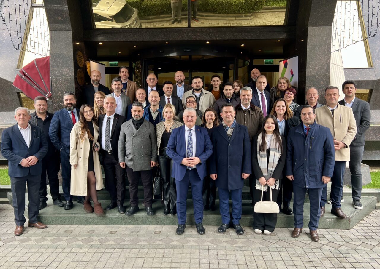 - Maher Holding Bütünleşik Pazarlama Koordinatörü Gökhan Genç:
- "Quick Finansall,