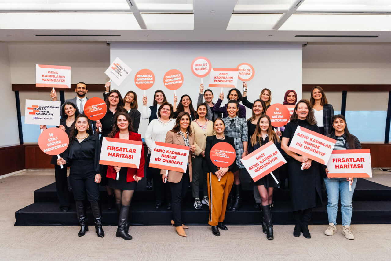 - Sabancı Vakfı Genel Müdürü Nevgül Bilsel Safkan:
- "Adecco Türkiye