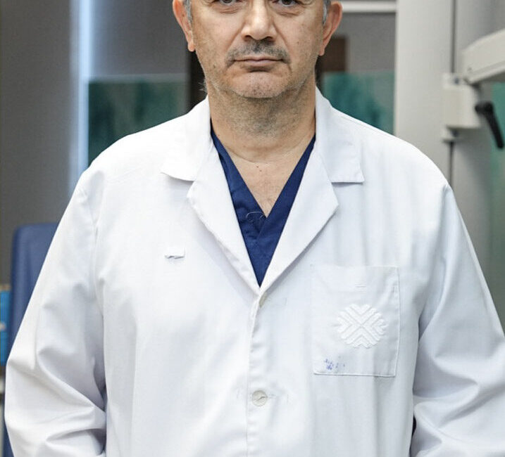 - Medipol Mega Üniversite Hastanesi Göz Hastalıkları Uzmanı Prof. Dr.