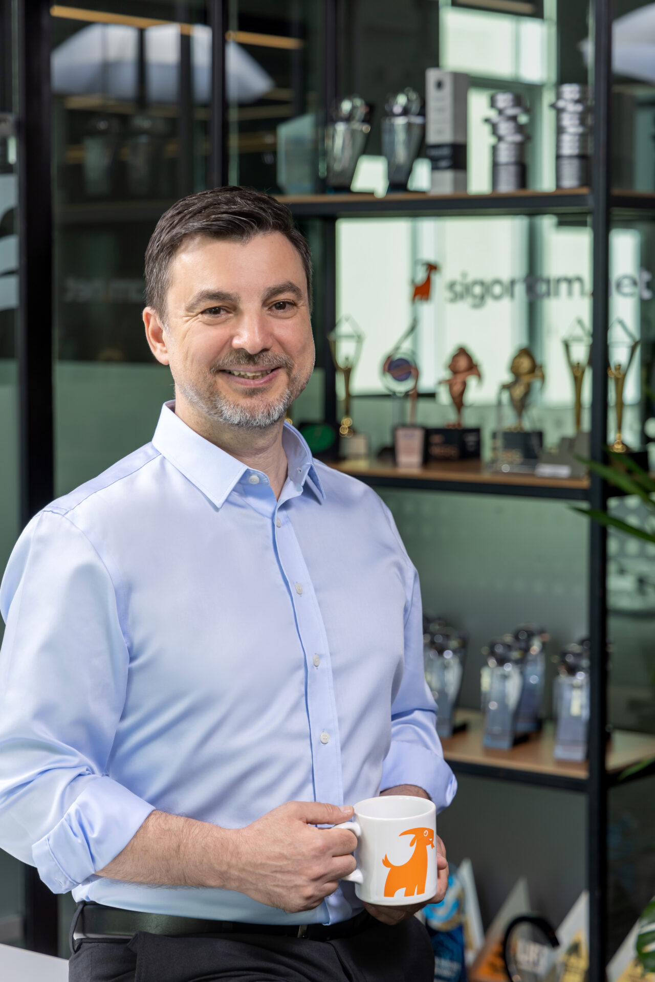 - Sigortam.net CEO'su Ataman Kalkan:
- "Tüm projelerimizi müşterilerimizin hayatını kolaylaştırmak,