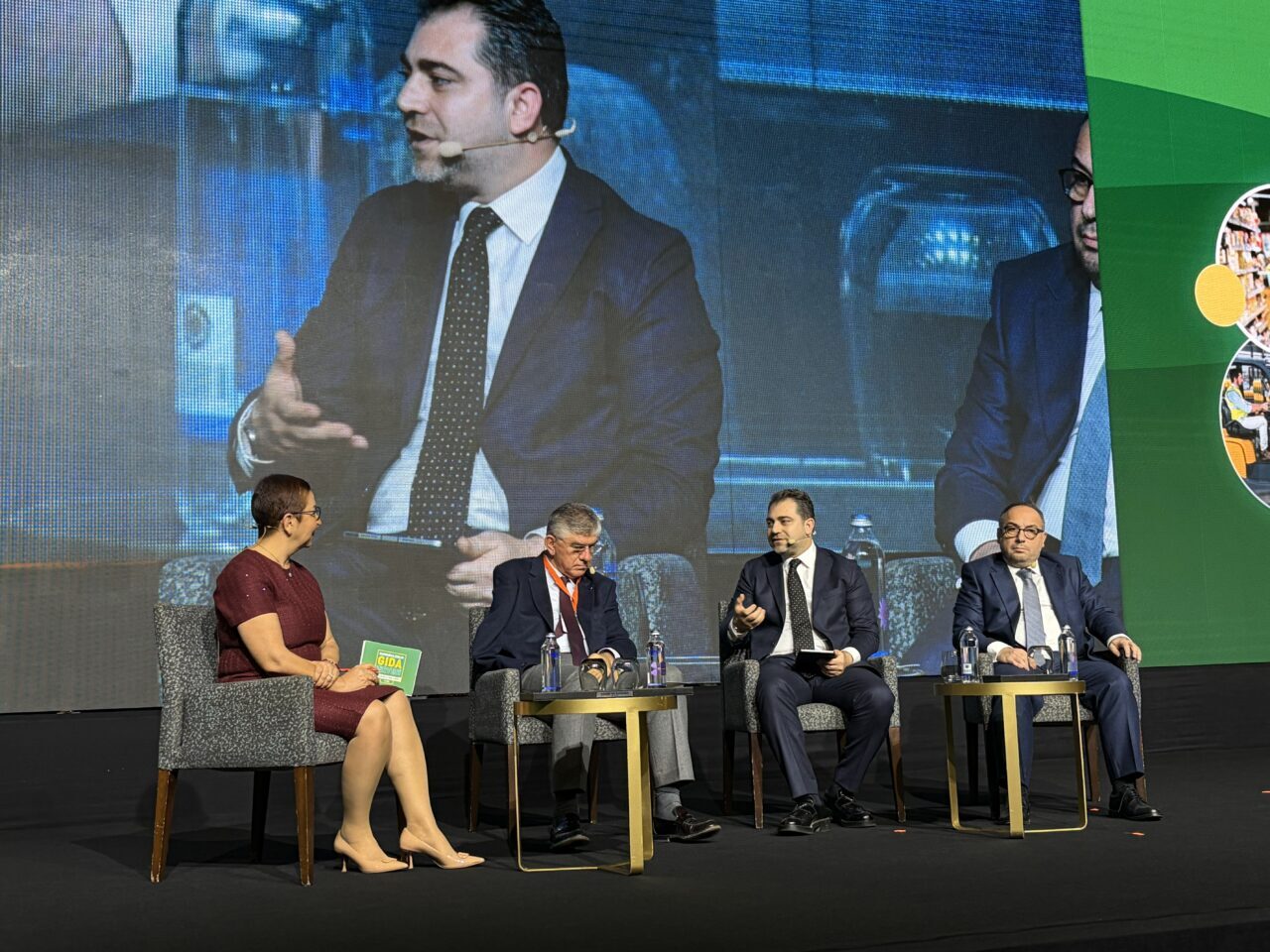 - Tat Gıda Yönetim Kurulu Başkanı Veysel Memiş:
- "2050 yılı