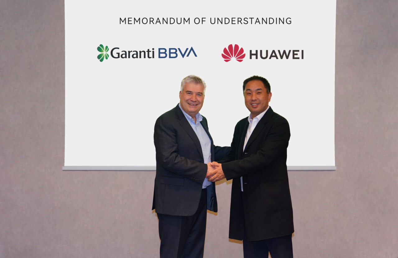 - Huawei Tüketici İş Grubu Türkiye Ülke Müdürü Wan Fei:
-
