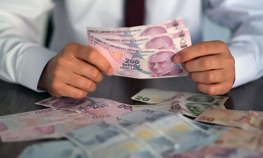 4 milyondan fazla vatandaşı doğrudan ilgilendiren en düşük emekli aylığına