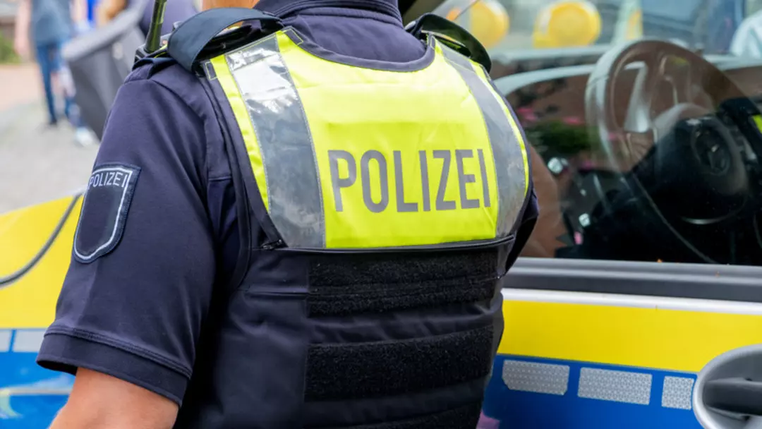 Polonya polisi, 15 yıl hapis cezası bulunan bir cinayet zanlısının