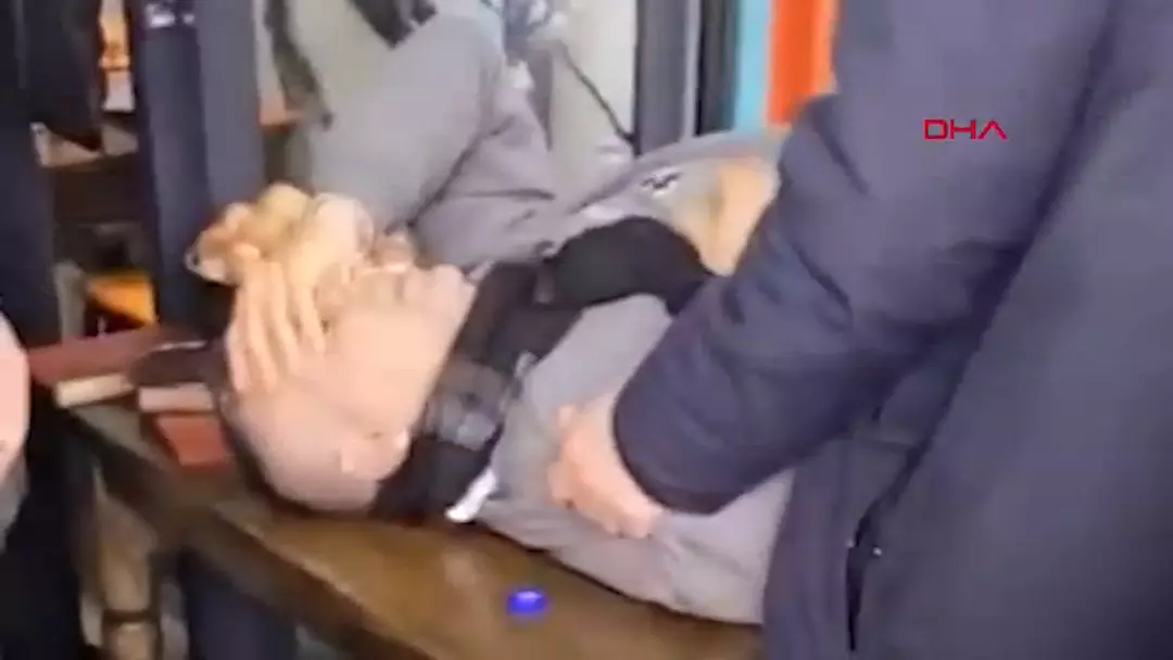 Şanlıurfa’da sosyal medya videolarıyla tanınan fenomen kasap Bakır Minare, iş