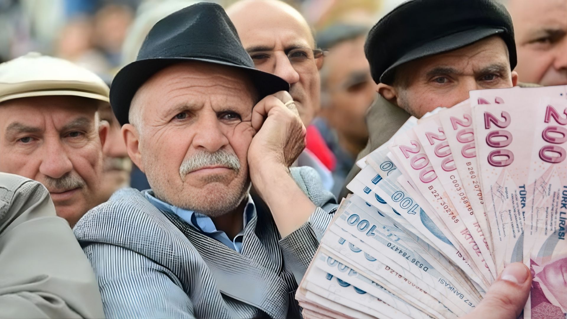 


Milyonlarca emeklinin beklediği o ek gelir haberi geldi. Maaş zamlarının