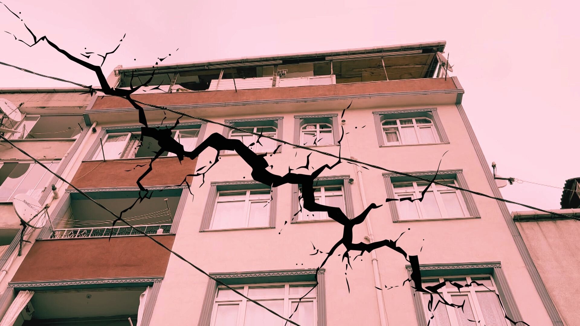 İstanbul Bağcılar’da bir daireden gelen acı haber şehri yasa boğdu.