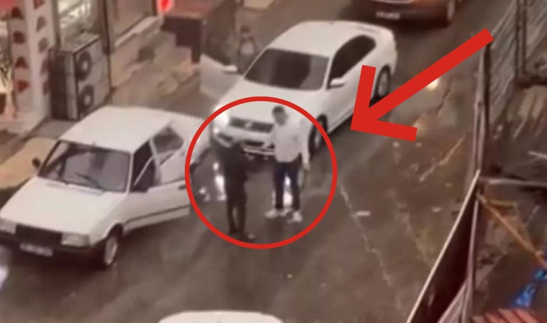 İzmir Karabağlar’da kan donduran bir trafik kavgası yaşandı! İşte sokak