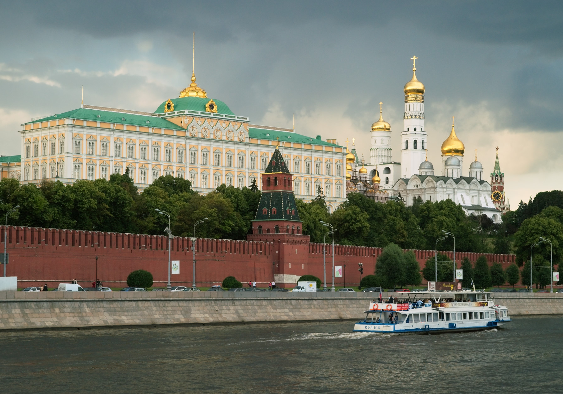 Kremlin Sözcüsü Dmitry Peskov, Rusya, ABD ve Ukrayna arasında yapılması