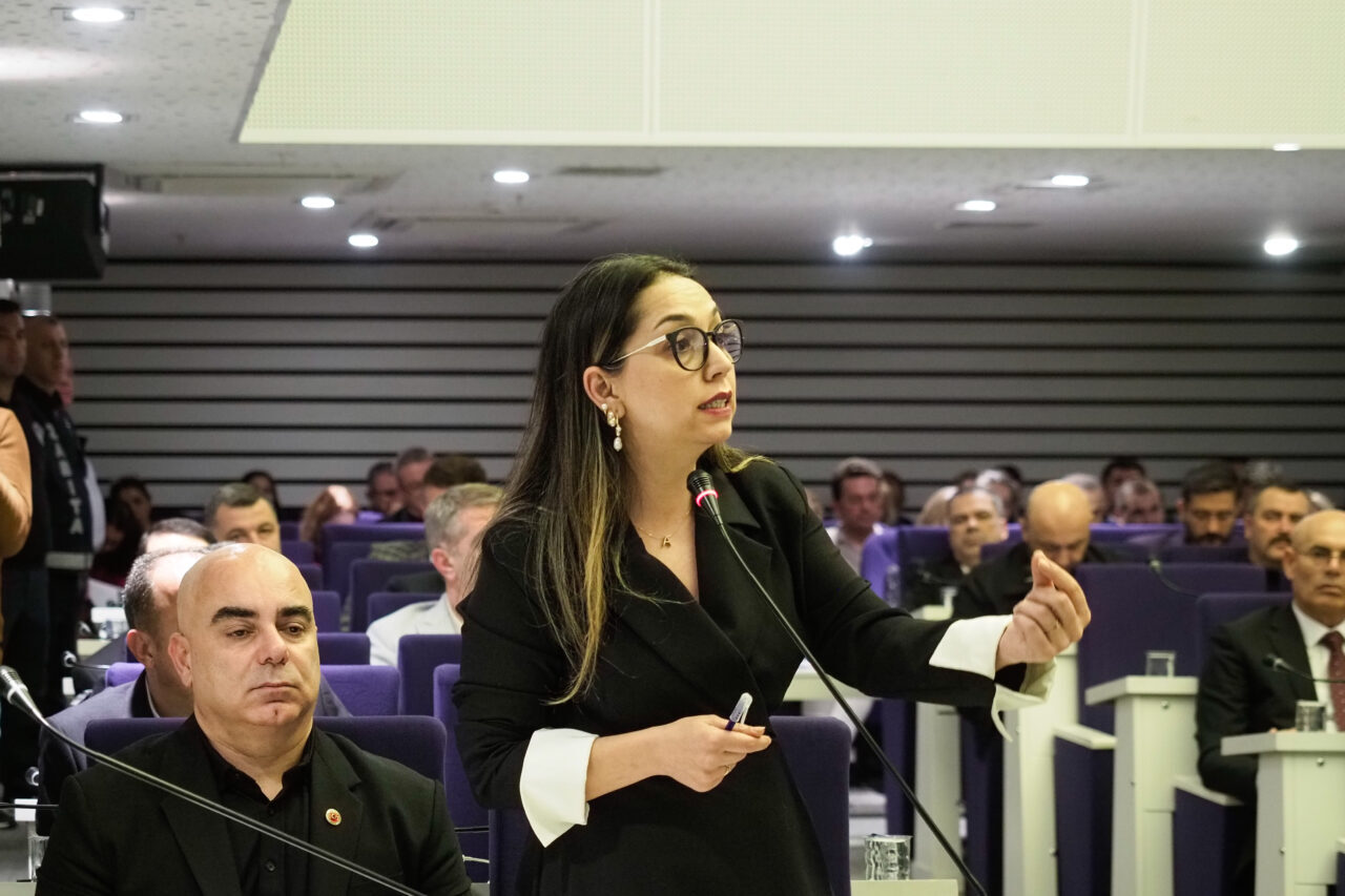- AK Parti Grup Başkanvekili Burçin Kevser Kesil:
- "O gün