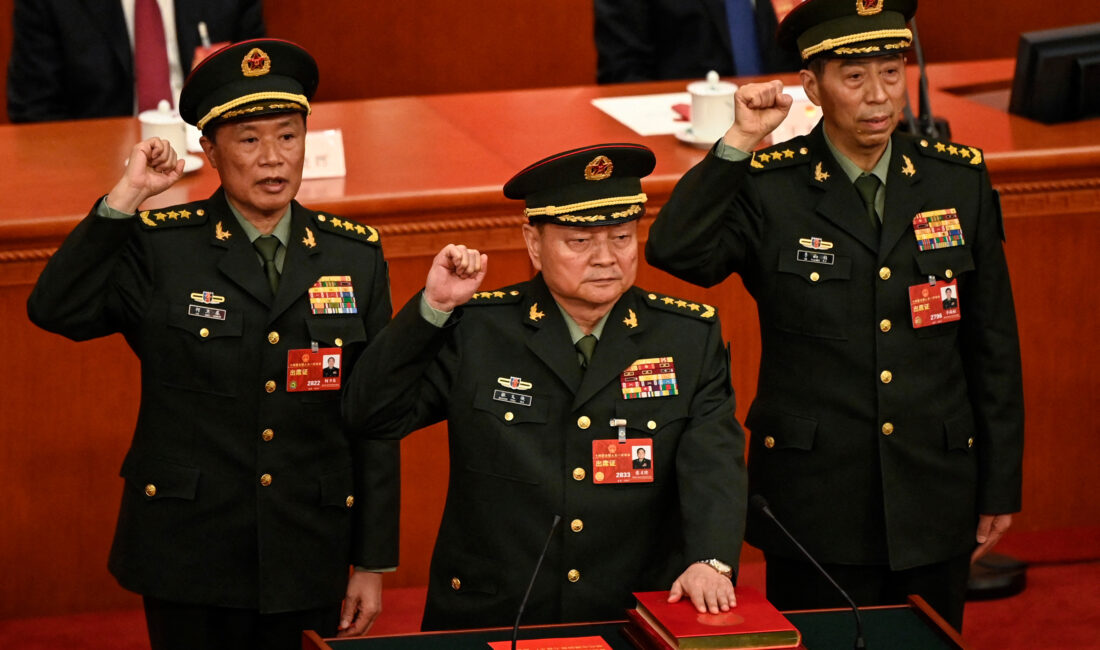 Çin’in en üst düzey askeri yetkililerinden General Zhang Youxia, nükleer