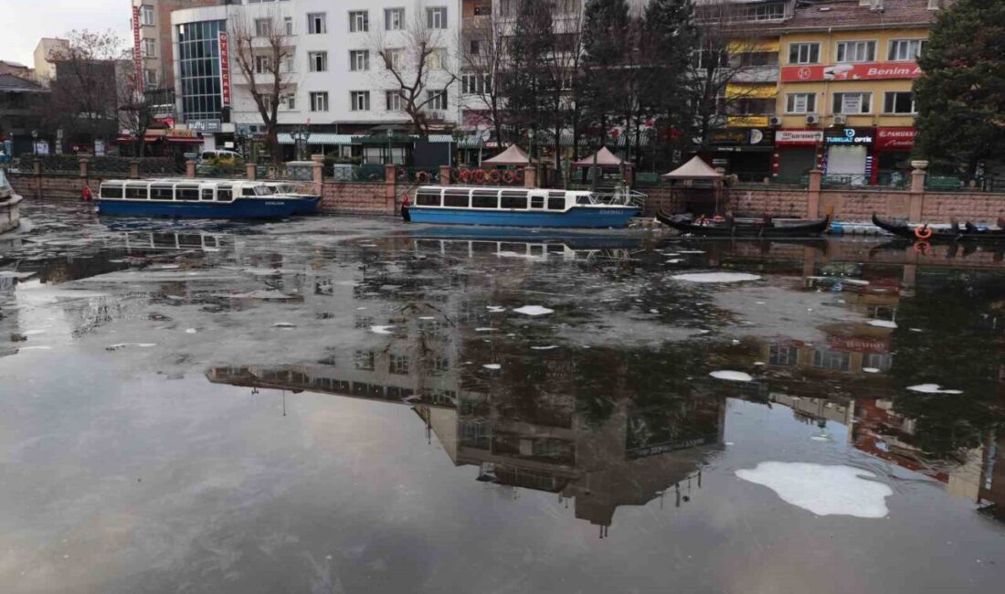 Eskişehir’de geçtiğimiz günlerde dondurucu soğukların etkisiyle neredeyse tamamen buz tutan