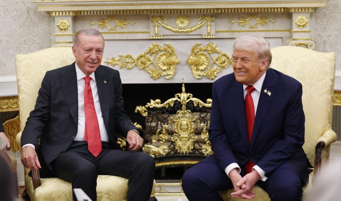 Donald Trump, "NATO bize adil davranmalı. NATO için çok büyük