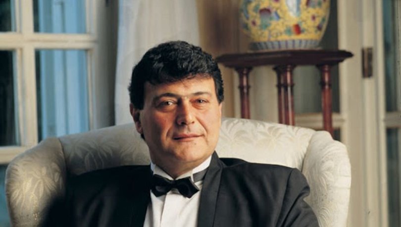Türk müziğinin usta ismi Ferdi Özbeğen’in yaşam öyküsünü anlatan Bir
