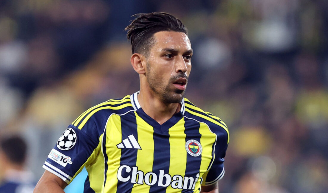 Fenerbahçe, kadro dışı kalan milli futbolcu İrfan Can Kahveci’nin sezon