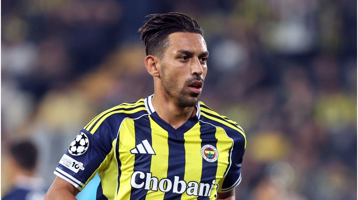 Fenerbahçe, kadro dışı kalan milli futbolcu İrfan Can Kahveci’nin sezon