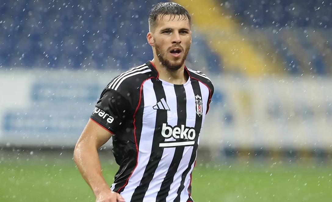 Beşiktaş ile yolları ayrılan Çek sol bek David Jurasek, eski