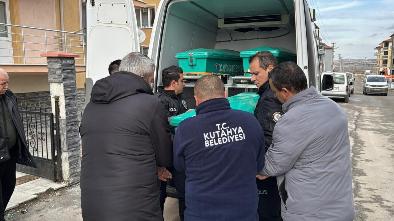 KÜTAHYA (AA) – Kütahya'da tek başına yaşayan kişi evinde ölü