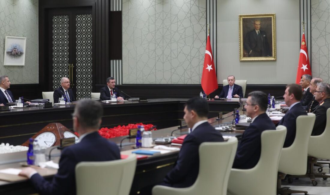 Milli Güvenlik Kurulu, Cumhurbaşkanı Erdoğan başkanlığında Beştepe'de toplandı. Toplantıda Suriye'deki