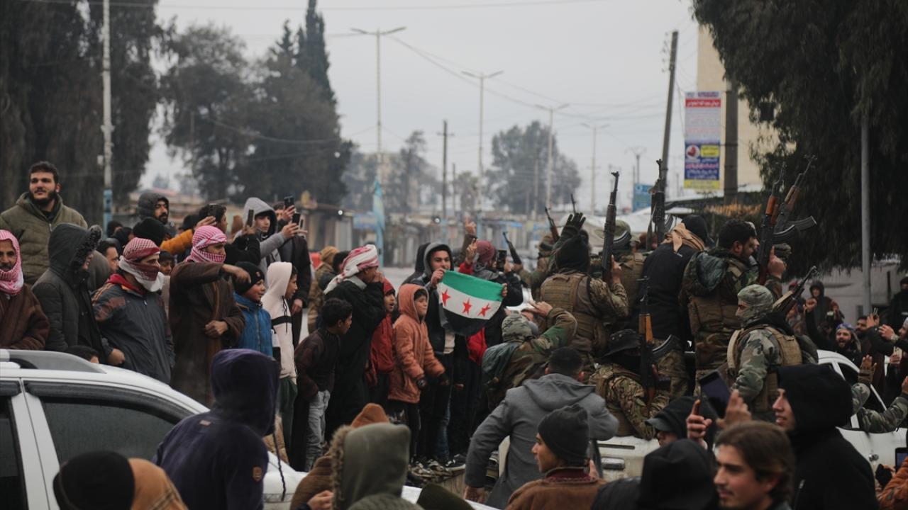 Suriye ordusu, terör örgütü YPG’ye yönelik operasyon kapsamında Fırat Nehri’nin