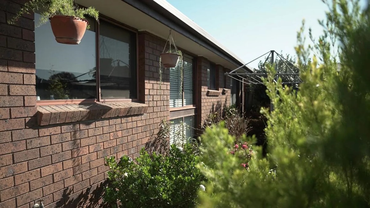 Avustralya'nın Melbourne kenti, emlak piyasasının acımasız gerçeklerine inat, kalpleri ısıtan