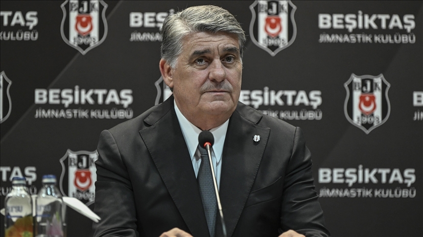 Beşiktaş Başkanı Serdal Adalı, transfer çalışmalarıyla ilgili yaptığı açıklamada kulübün