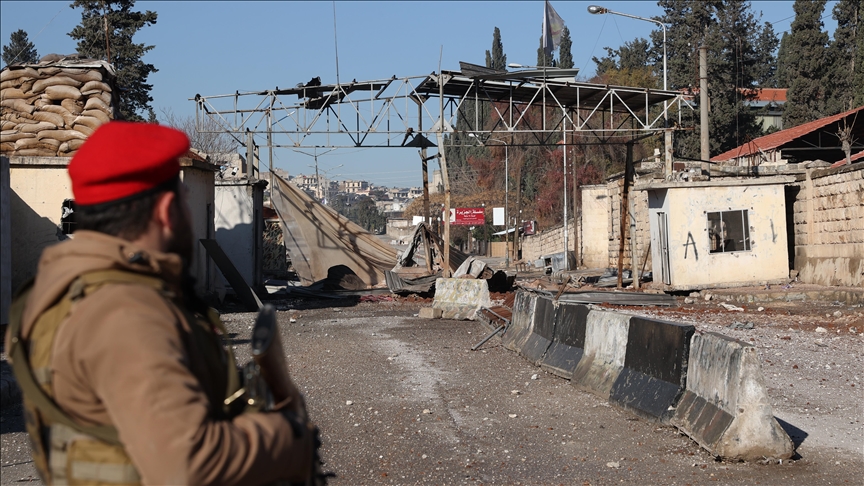 Suriye ordusu, Halep’in Şeyh Maksud Mahallesi’nde terör örgütü YPG/SDG’ye yönelik