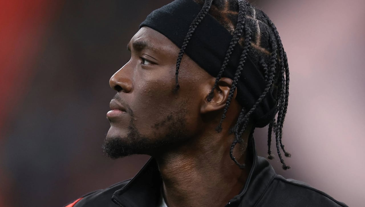 Beşiktaş, Roma'dan Tammy Abraham’ın bonservisinin alındığını KAP’a bildirdi. Siyah beyazlı