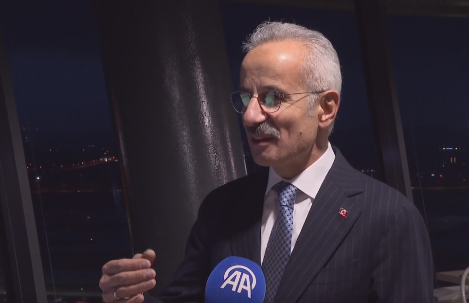 Ulaştırma ve Altyapı Bakanı Abdulkadir Uraloğlu, Ankara Esenboğa Havalimanı’ndaki program