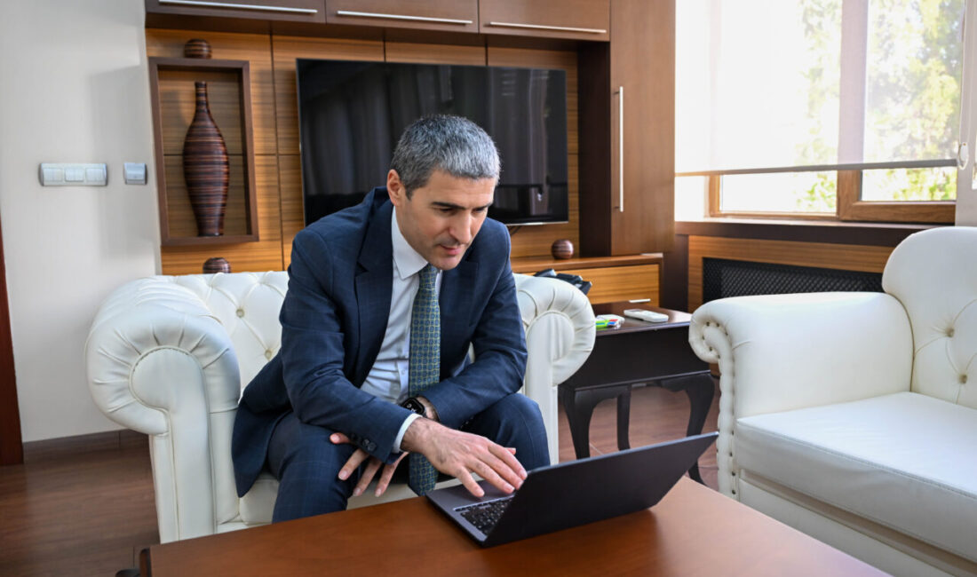 UŞAK (AA) – Uşak Valisi Naci Aktaş, Anadolu Ajansının (AA)