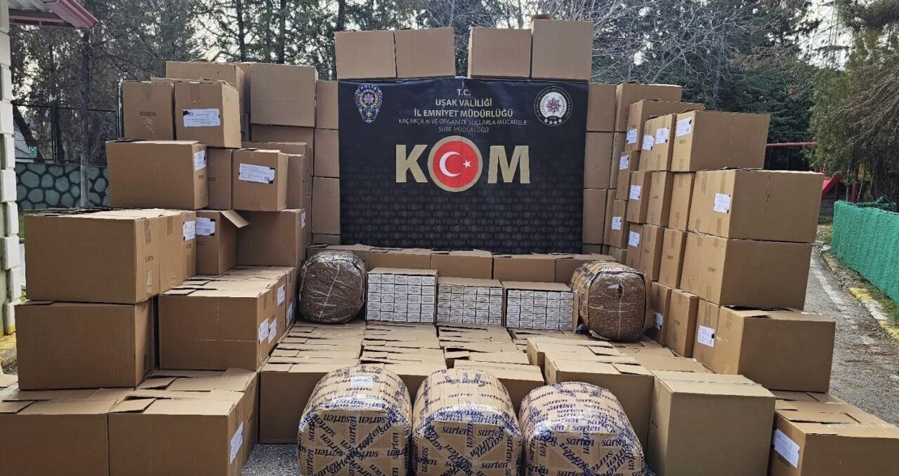 UŞAK (AA) – Uşak'ta iki adrese düzenlenen operasyonda 1 milyon