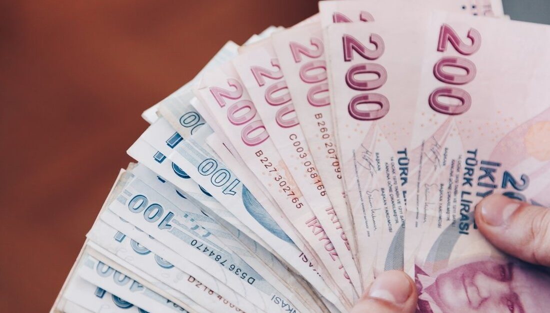 2026 yılının ilk yarısının tamamlanmasıyla birlikte milyonlarca memur, memur emeklisi,