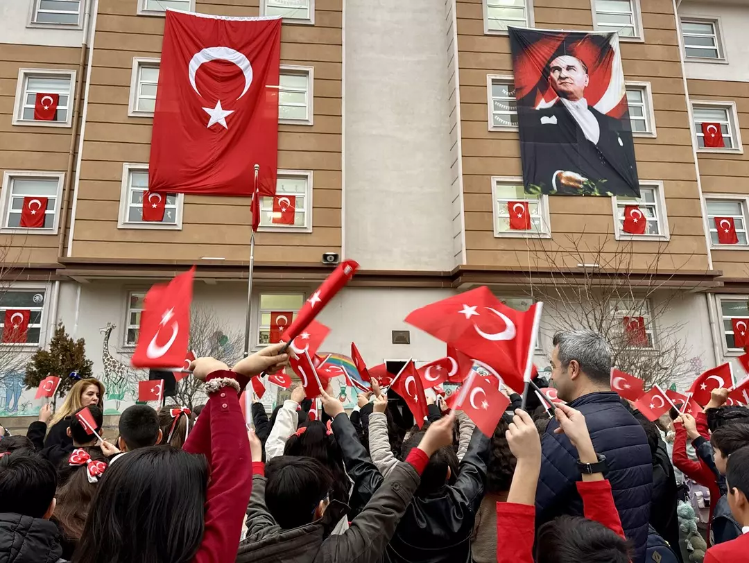Yaklaşık 18 milyon öğrenci ve 1,2 milyon öğretmen için 2025-2026